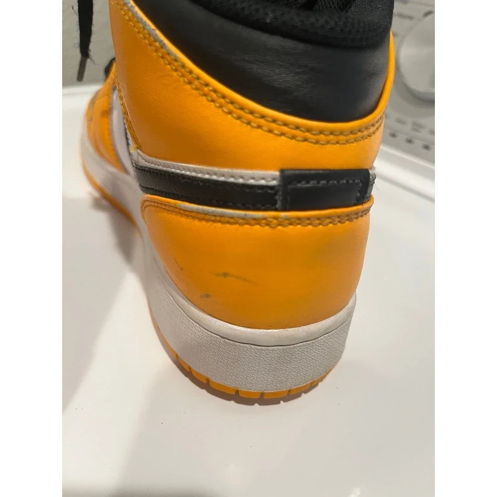Nike Air Jordan 1 Mid Taxi GS Youth Size 7Y Yellow Black White 554725-701